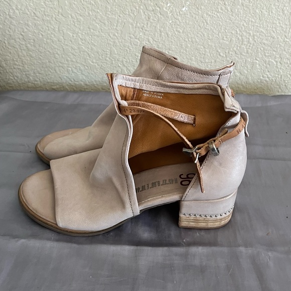 A.S. 98 Morgan Ankle Strap Sandals Shoes New - Picture 12 of 16